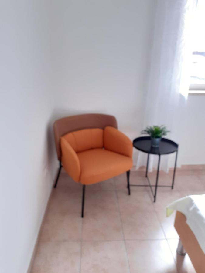 Apartment Zlata Rab Town Exteriör bild