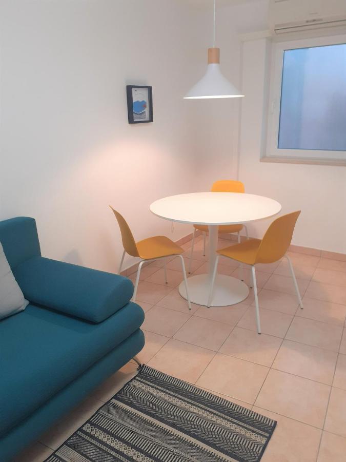 Apartment Zlata Rab Town Exteriör bild