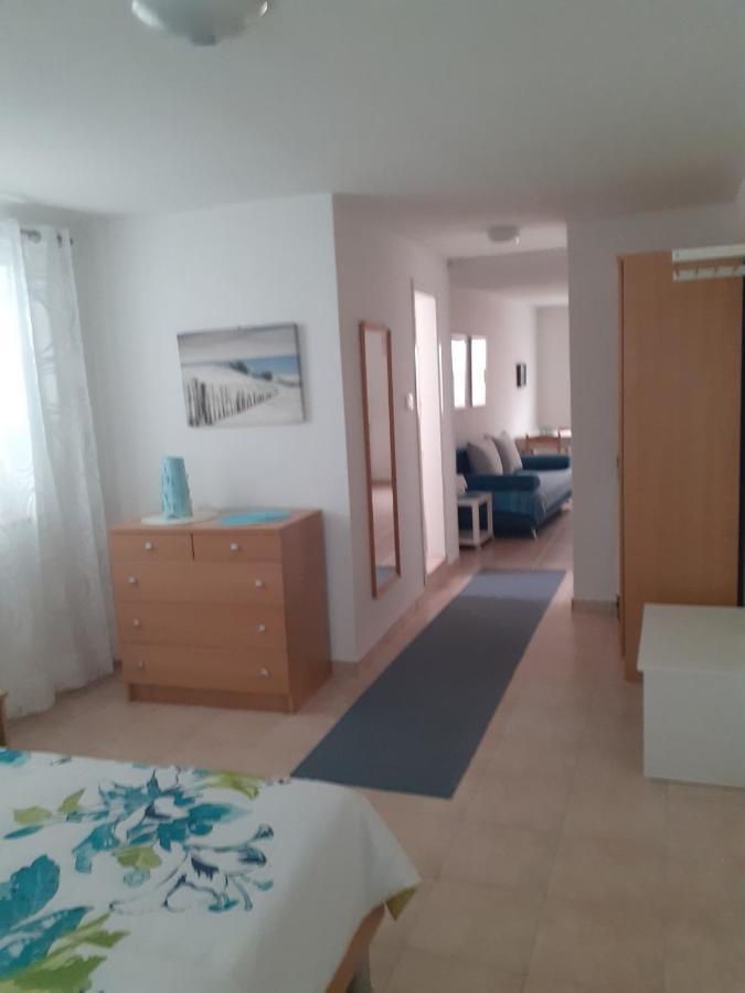 Apartment Zlata Rab Town Exteriör bild
